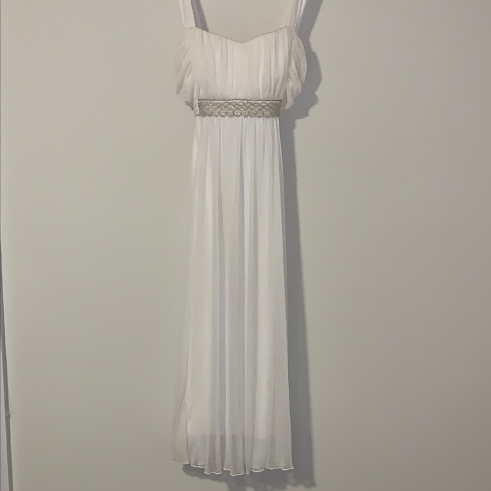 White dress with pearls